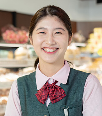 T.Uさん いかりスーパー レジスタッフ